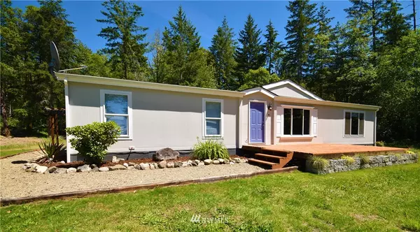 267 E Victor RD, Belfair, WA 98528