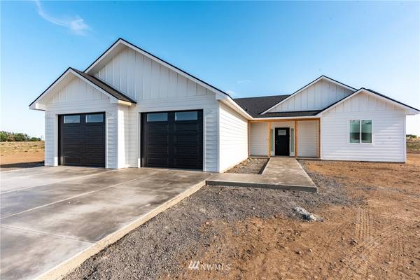 3791 Road 20 NE, Soap Lake, WA 98851