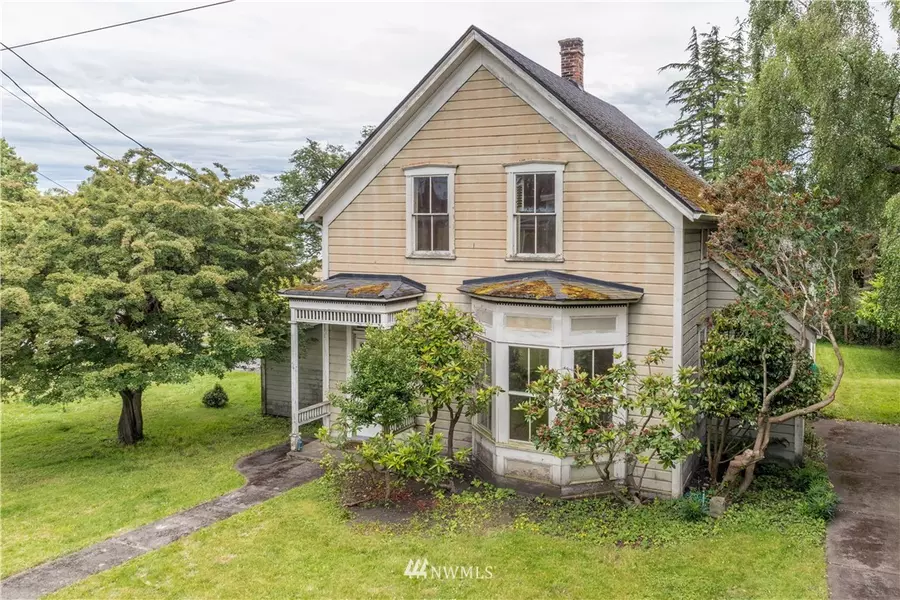 1215 Jefferson ST, Port Townsend, WA 98368