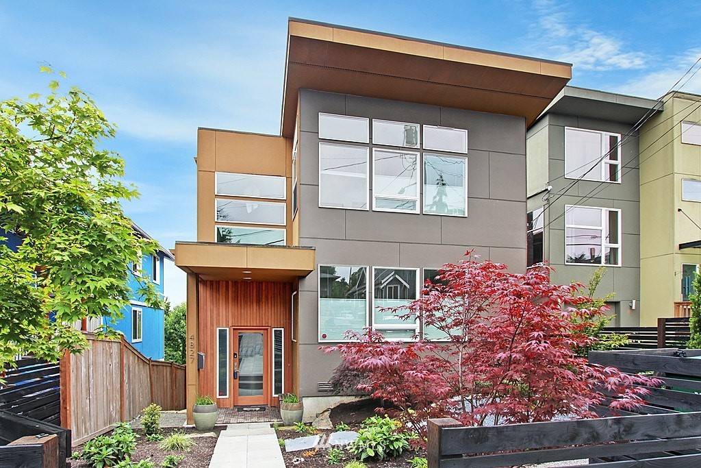 4827 S Othello ST, Seattle, WA 98118