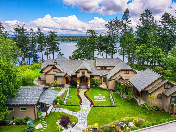 13887 Gibralter RD, Anacortes, WA 98221