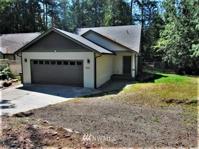 201 E Ballycastle WAY, Shelton, WA 98584