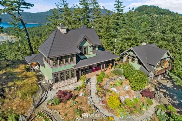 1618 Mountain Crest DR, Orcas Island, WA 98245