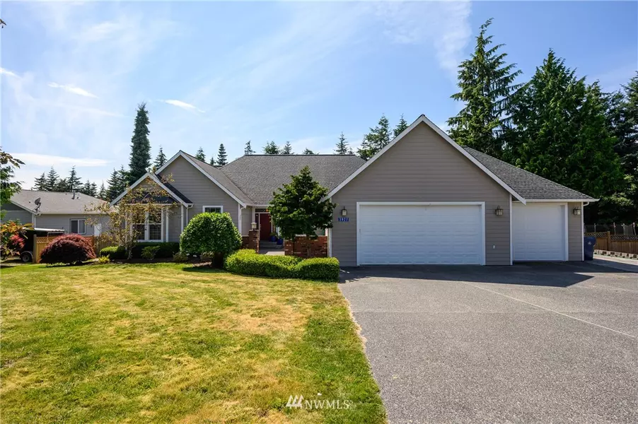 3927 Harbor PL, Anacortes, WA 98221