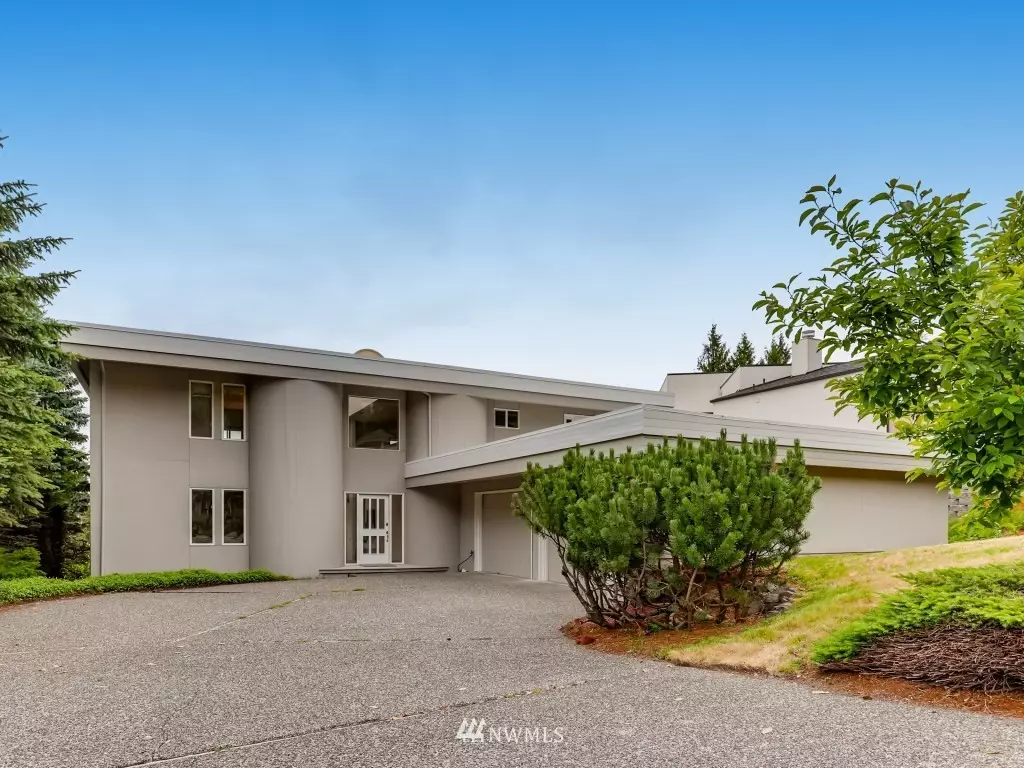 Bellevue, WA 98006,14725 SE 56th ST