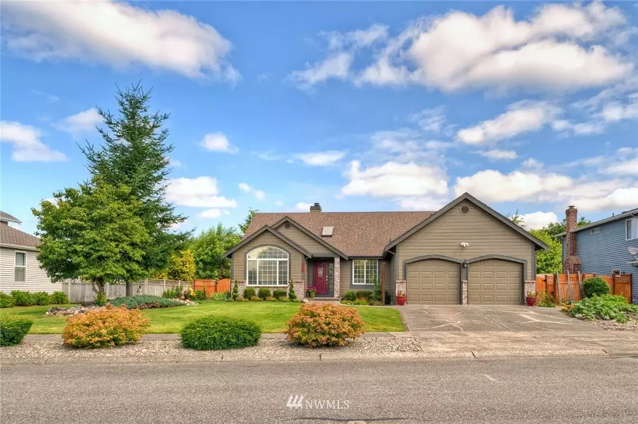 3029 Christianson AVE, Enumclaw, WA 98022