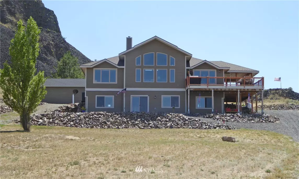 Grand Coulee, WA 99133,3352 Spring Canyon RD E
