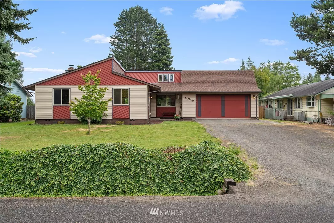 Chehalis, WA 98532,183 Roberts DR