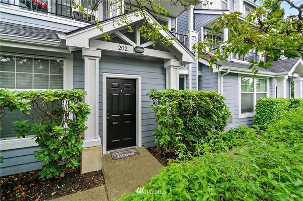 16125 Juanita-Woodinville WAY NE ##202, Bothell, WA 98011