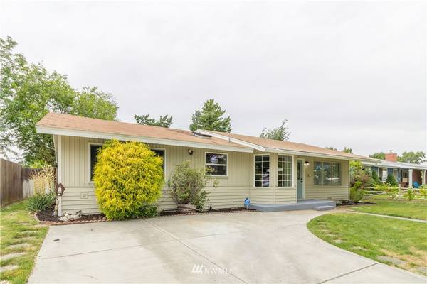 31 NE K ST, Ephrata, WA 98823