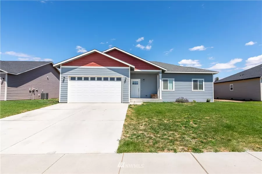 315 P ST SW, Quincy, WA 98848