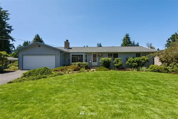 21904 82nd PL W, Edmonds, WA 98026