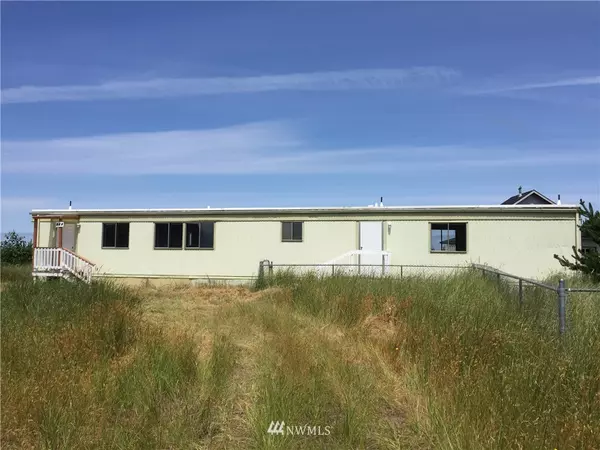 Ocean Park, WA 98640,903 227th LN