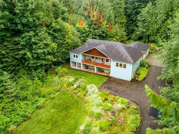 11570 Sterling LN NE, Poulsbo, WA 98370