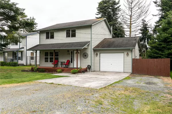 1306 Halsey DR, Coupeville, WA 98239