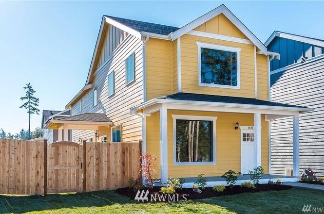 1751 NW 6th AVE, Oak Harbor, WA 98277