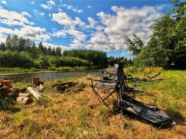 Elma, WA 98541,107 SATSOP RIVIERA LOOP