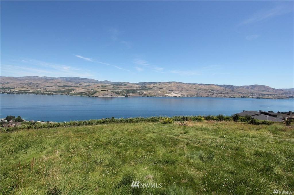 146 Mirabella DR, Chelan, WA 98816
