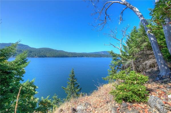 167 Shore DR, Orcas Island, WA 98245