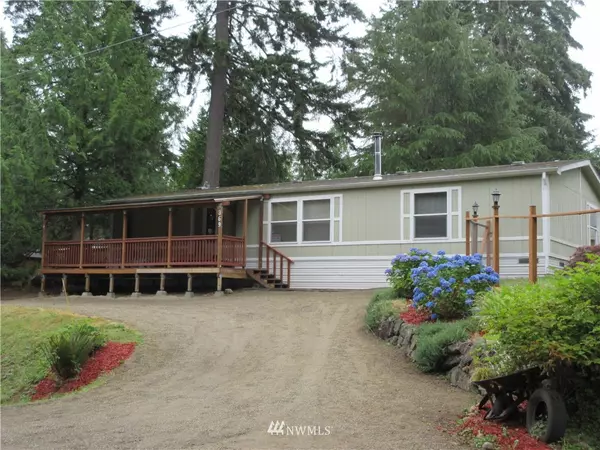 369 W Tahuyeh DR, Bremerton, WA 98312