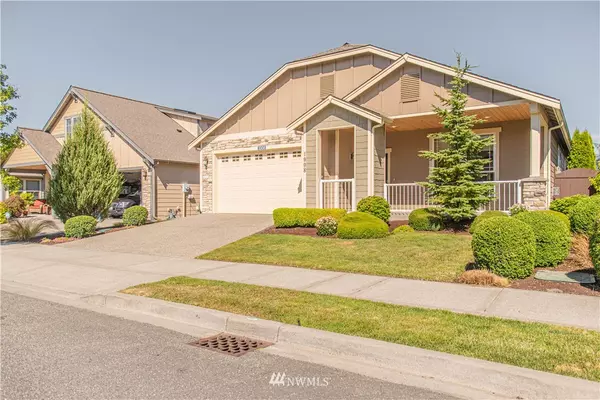 1008 Chestnut Loop, Mount Vernon, WA 98274