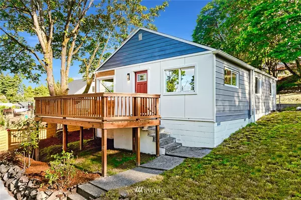 1407 S 99th ST, Seattle, WA 98108