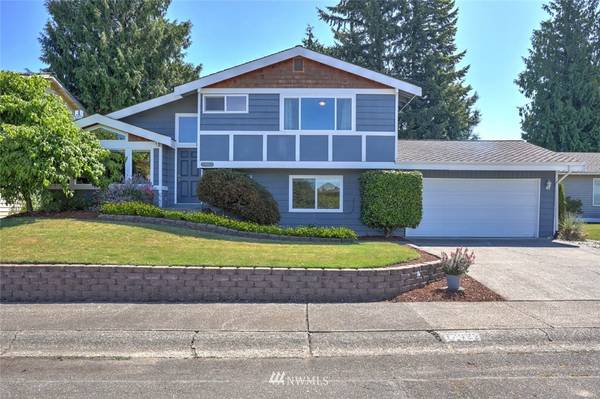 17022 159th PL SE, Renton, WA 98058