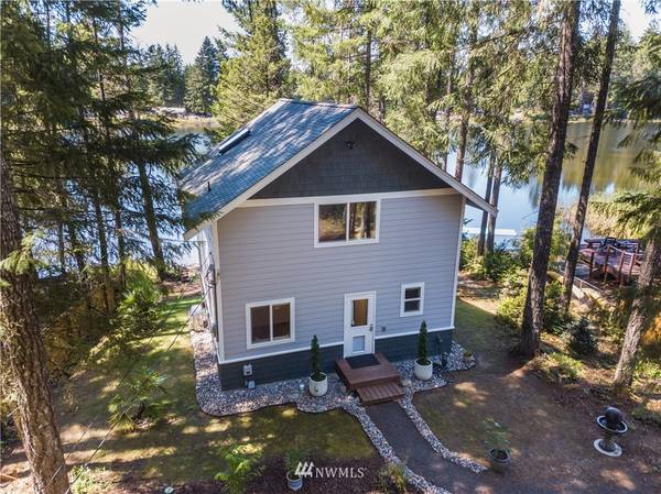 11454 Alpine DR SW, Port Orchard, WA 98367