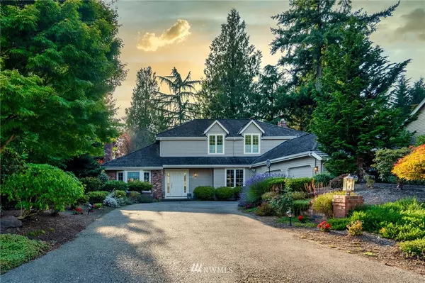 3837 204th AVE NE, Sammamish, WA 98074