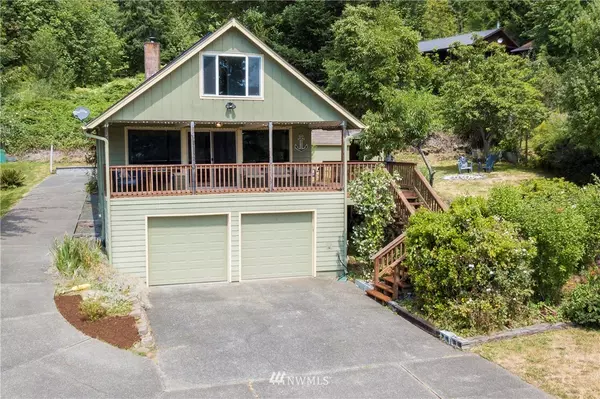 60 Seamount DR, Brinnon, WA 98320