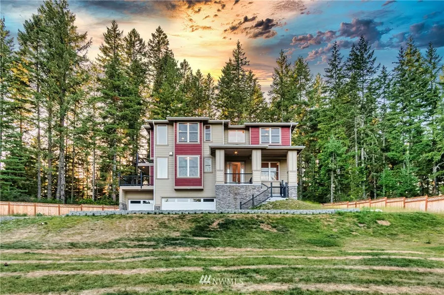 6864 Schweitzer PL SW, Port Orchard, WA 98367
