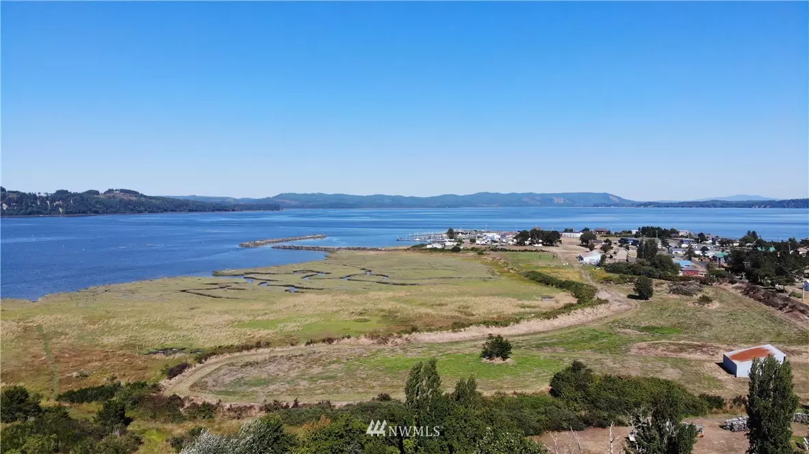 Tokeland, WA 98590,0 XXX Emerson