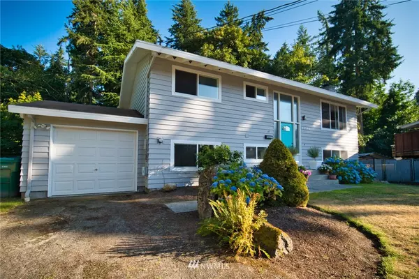 Mountlake Terrace, WA 98043,23309 45th AVE W