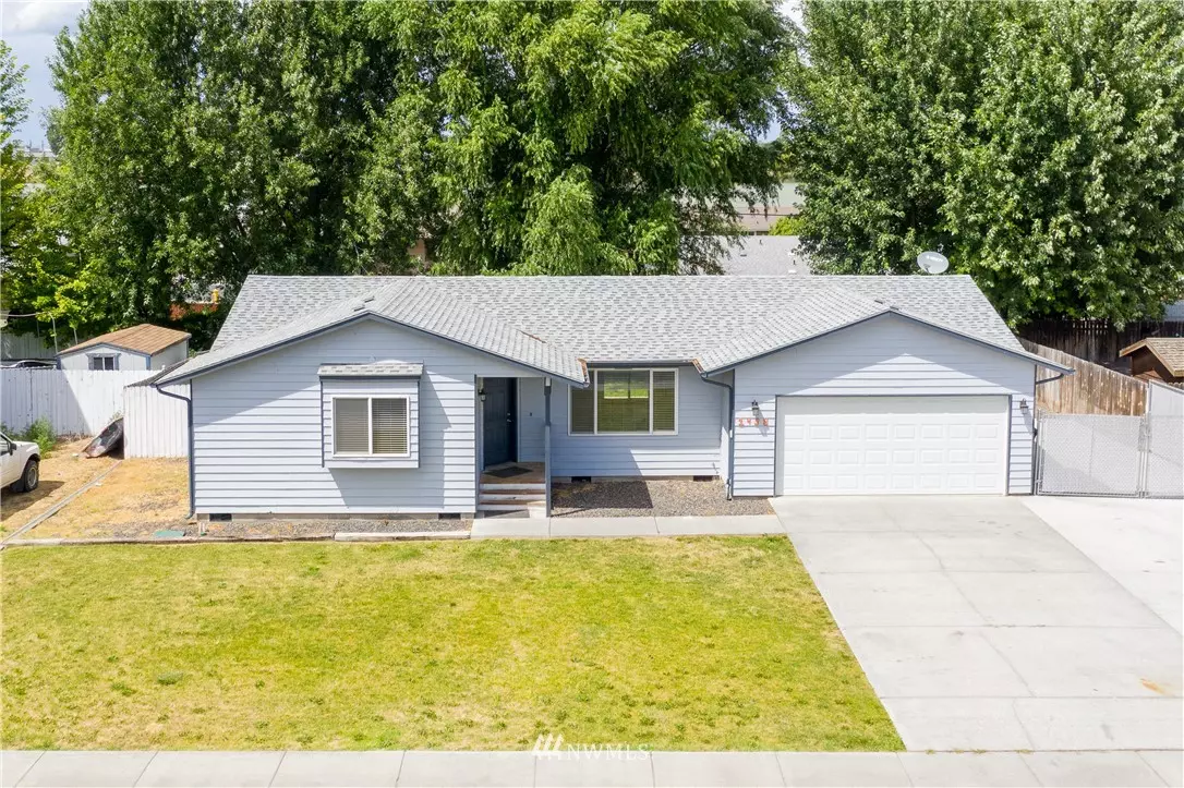 Moses Lake, WA 98837,1438 S James AVE