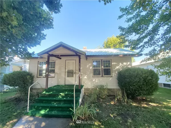 313 Birch ST S, Omak, WA 98841