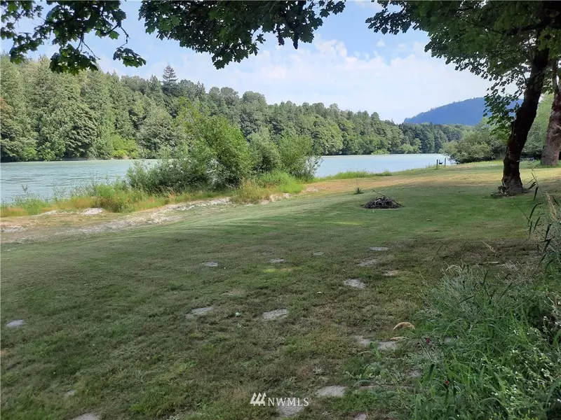 41857 North Shore LN, Concrete, WA 98237