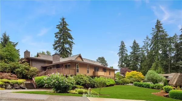 17120 NE 2nd PL, Bellevue, WA 98008