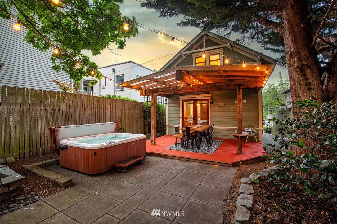 5713 14th AVE NW, Seattle, WA 98107
