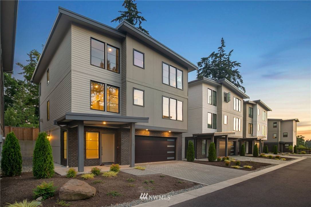 12123 NE 109th WAY, Kirkland, WA 98033