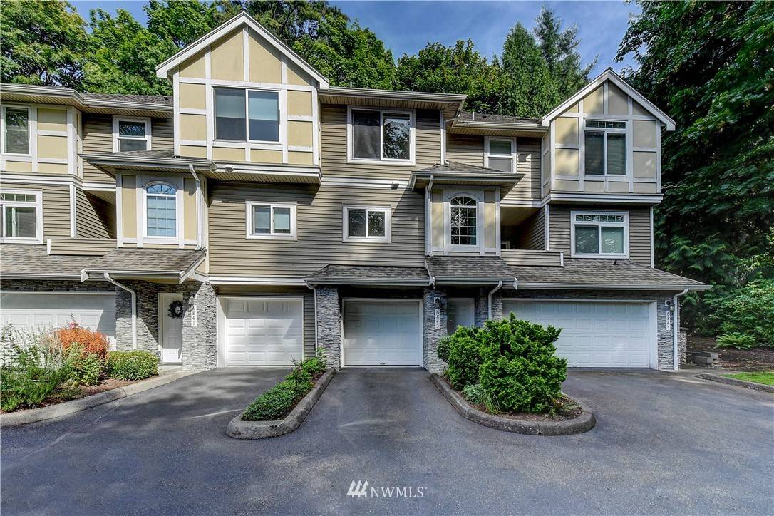 6843 SE Cougar Mountain WAY, Bellevue, WA 98006
