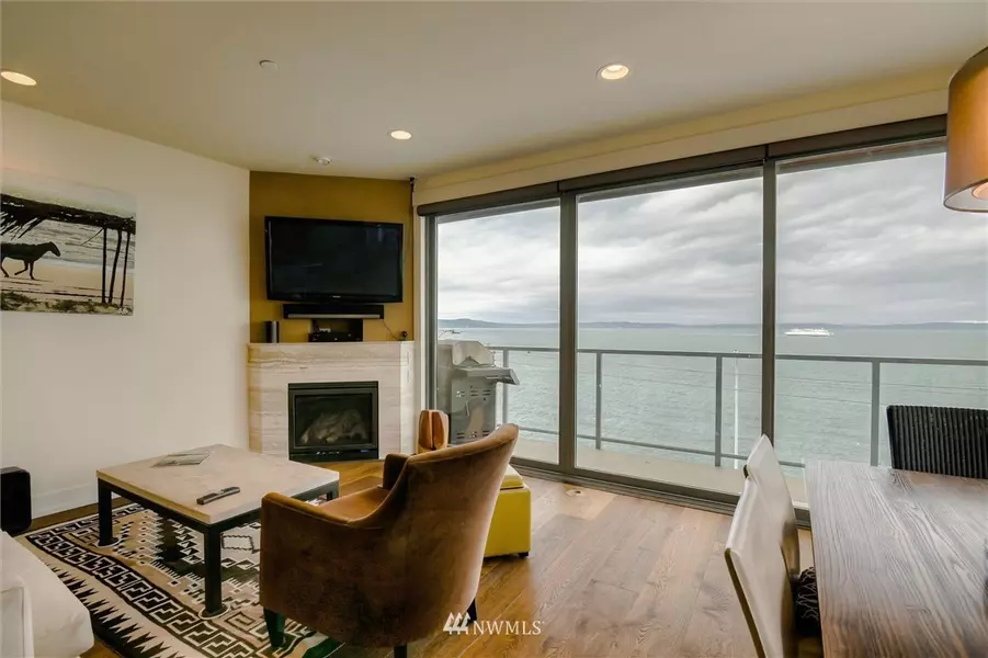 1350 Alki AVE SW #5N, Seattle, WA 98116