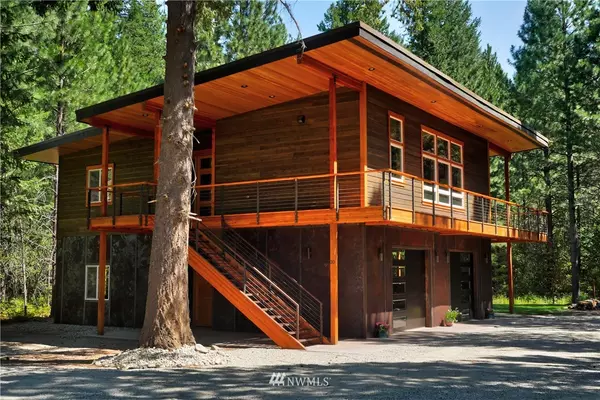 10 Methow Ranch RD, Winthrop, WA 98862