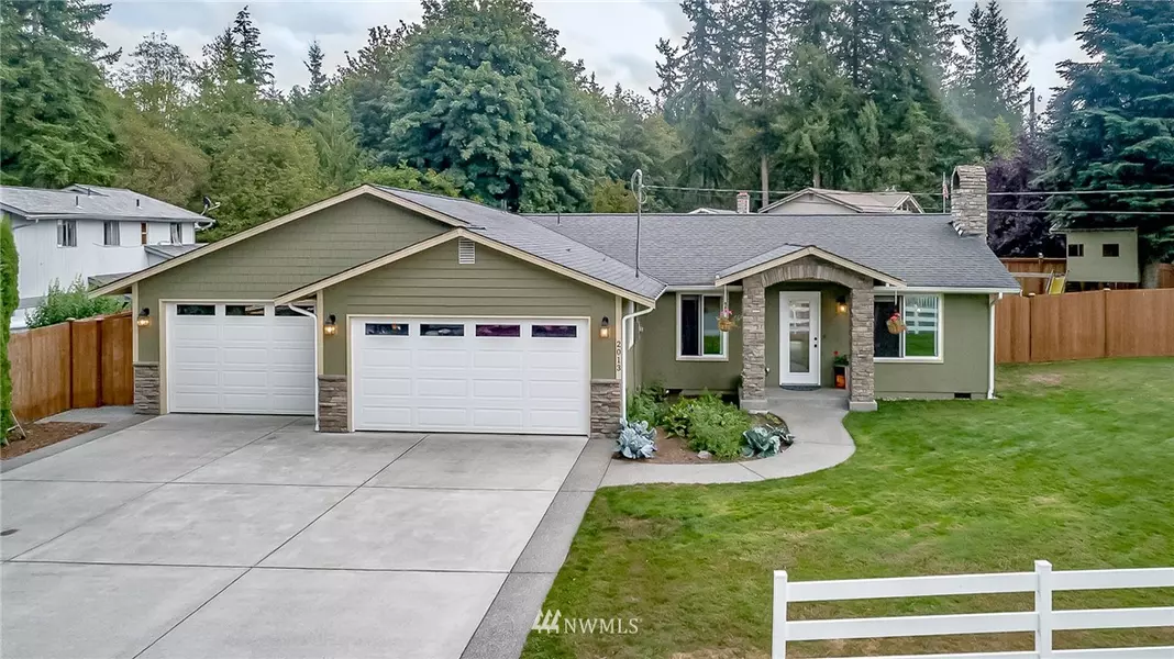 2013 252nd ST NW, Stanwood, WA 98292