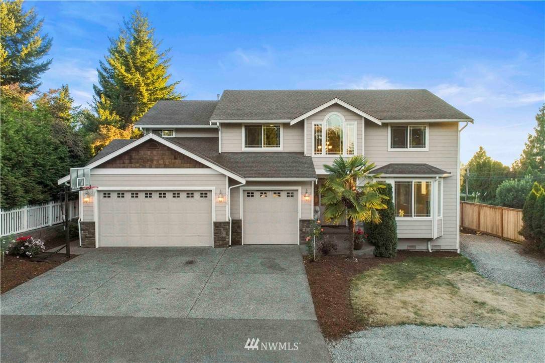 15329 72nd AVE NE, Kenmore, WA 98028