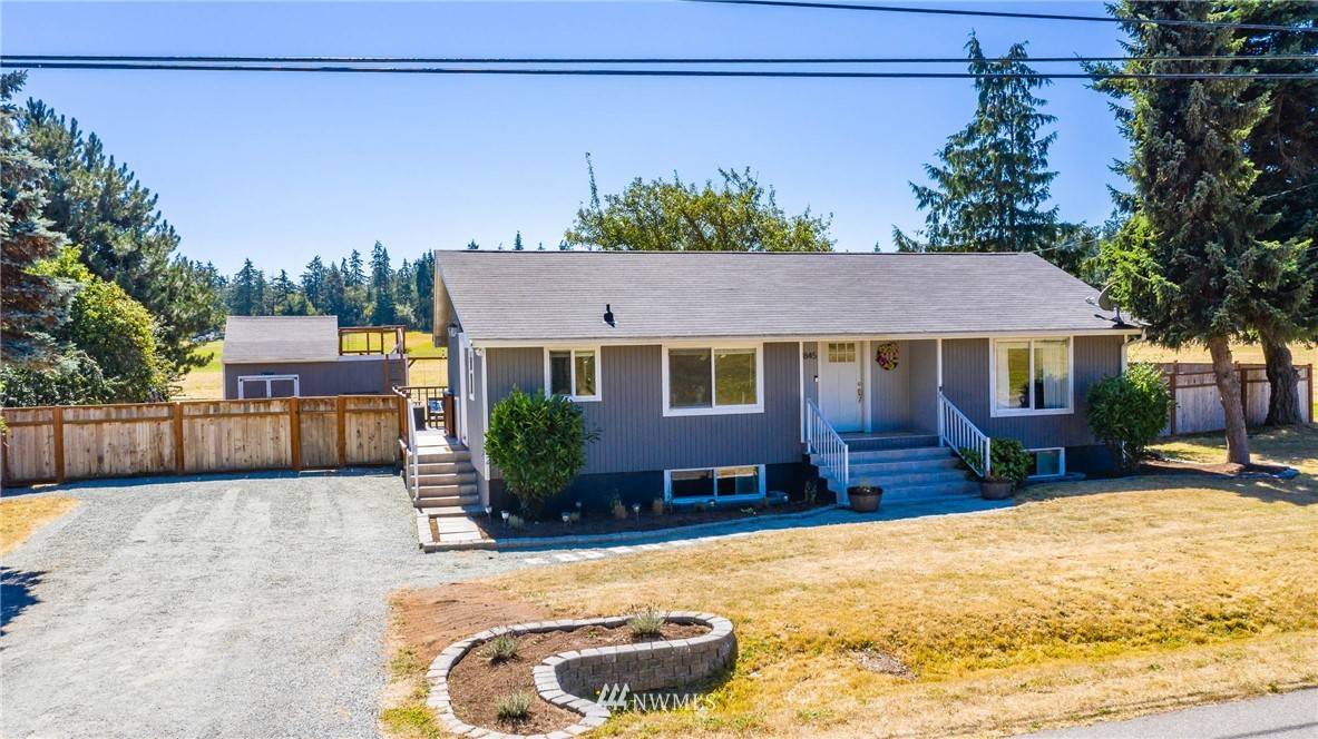 1845 Ft Nugent RD, Oak Harbor, WA 98277