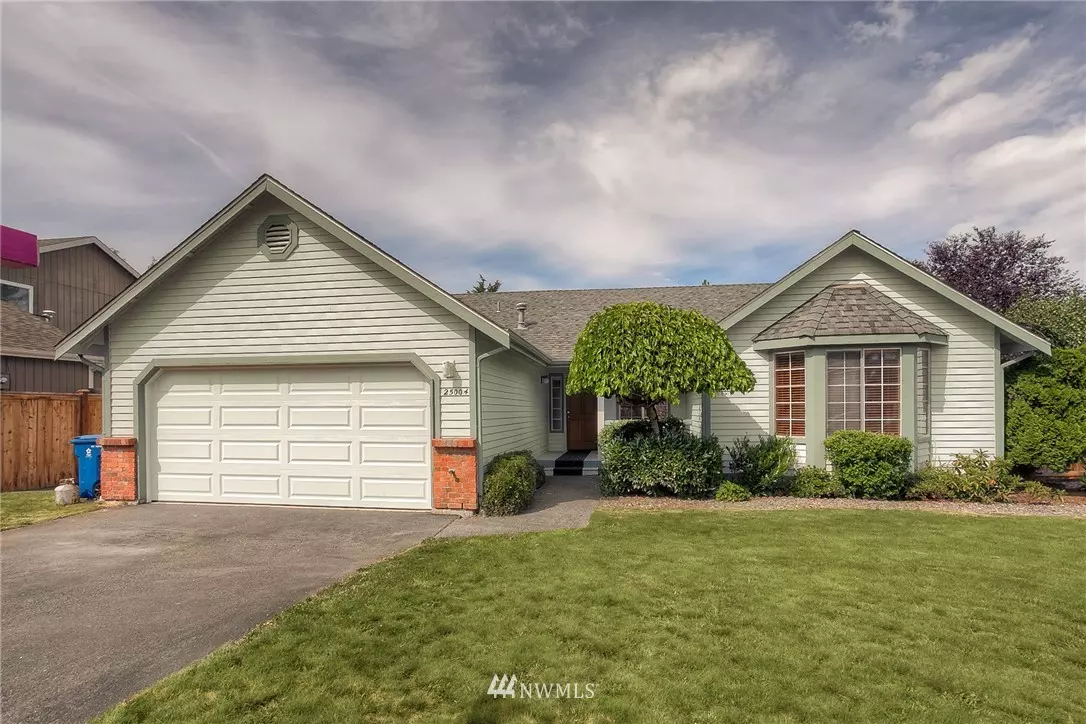 Black Diamond, WA 98010,25004 Summit DR