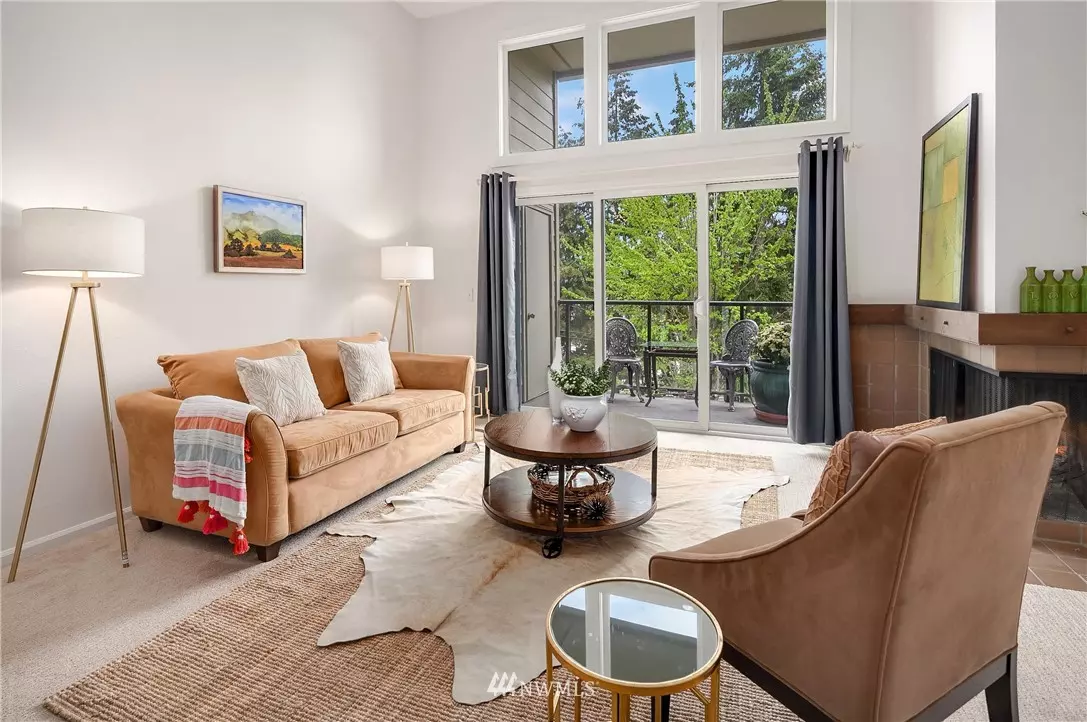 Mercer Island, WA 98040,2933 76th AVE SE #12C