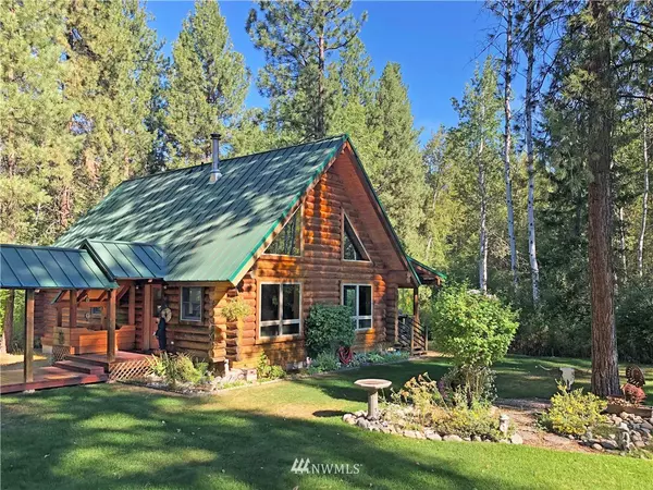 21 Green RD, Winthrop, WA 98862