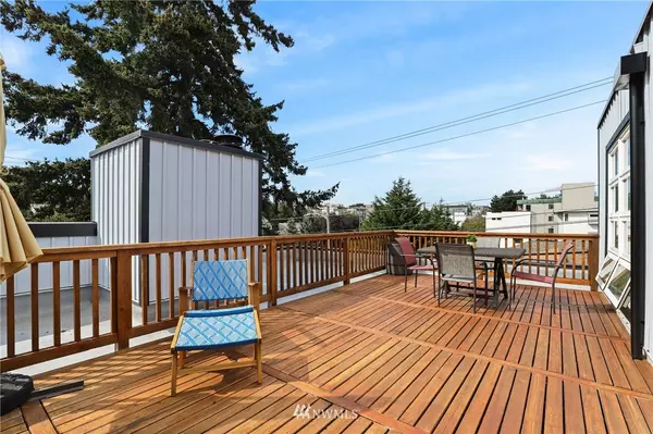 Seattle, WA 98136,5000 Fauntleroy WAY SW #303