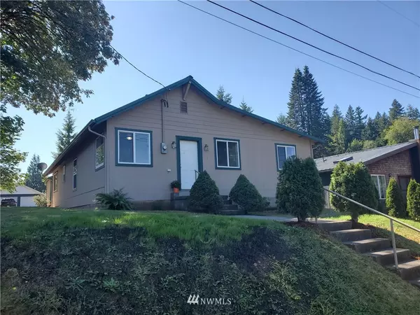 411 W Pine ST, Mccleary, WA 98557